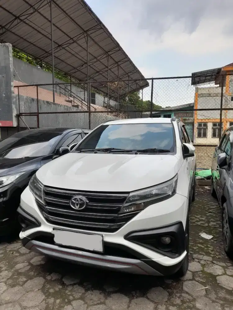 Sewa mobil matic mulai 250 bisa lepas kunci atau pakai driver