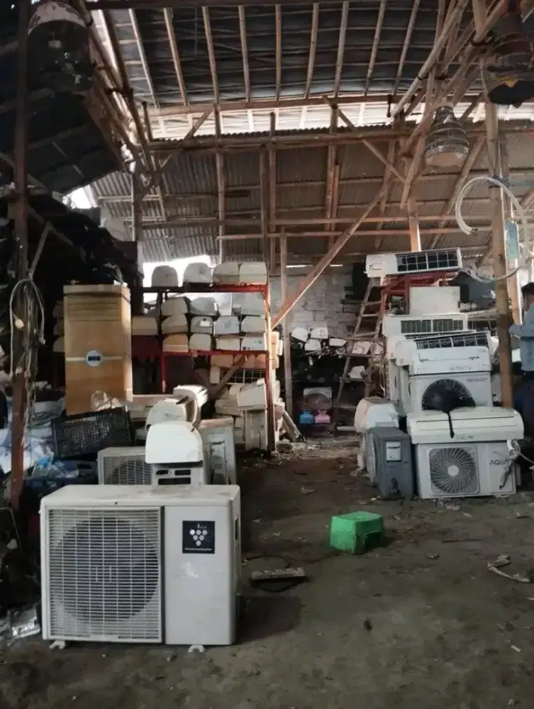 Service AC Dan elektronik lainnya