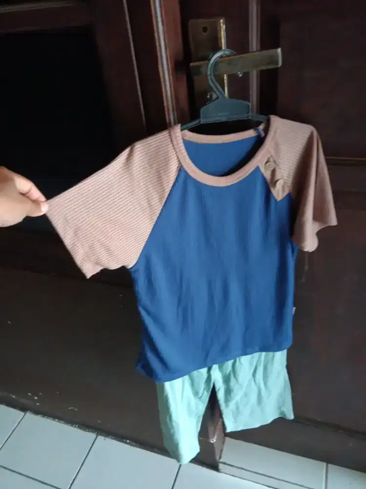 Jual Baju anak laki laki merek MOOI one set atasan & celana,katun 100%