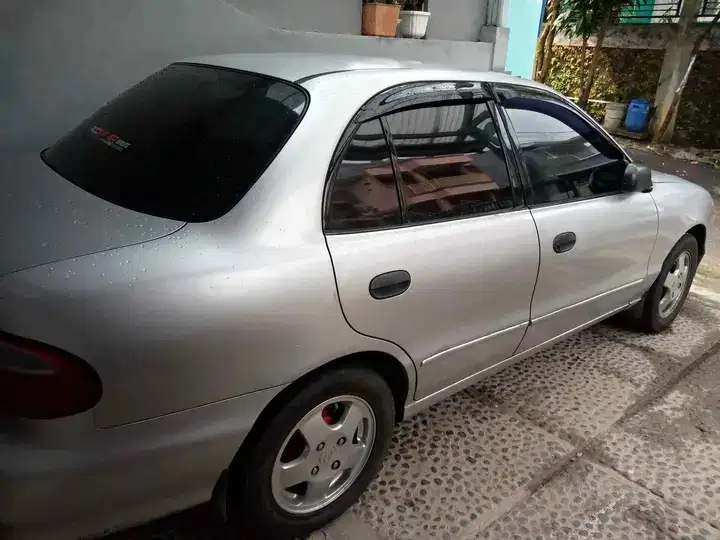 Hyundai Accent 1999 Bensin