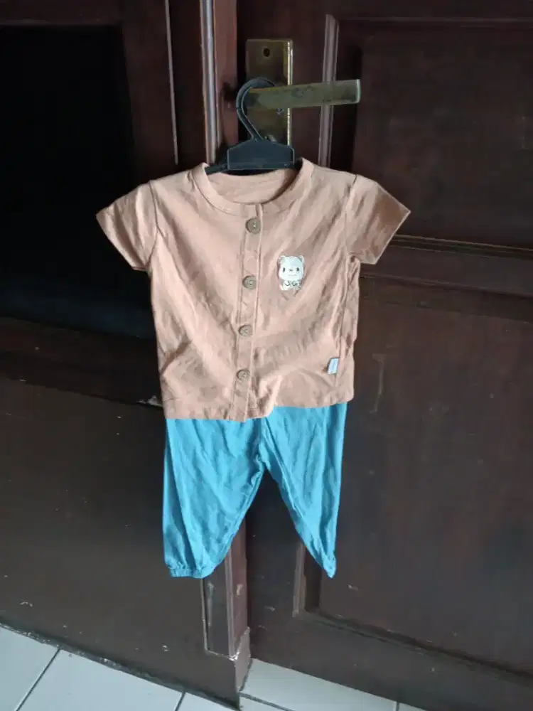 Jual Baju anak laki laki merek MOOI one set atasan & celana,katun 100%