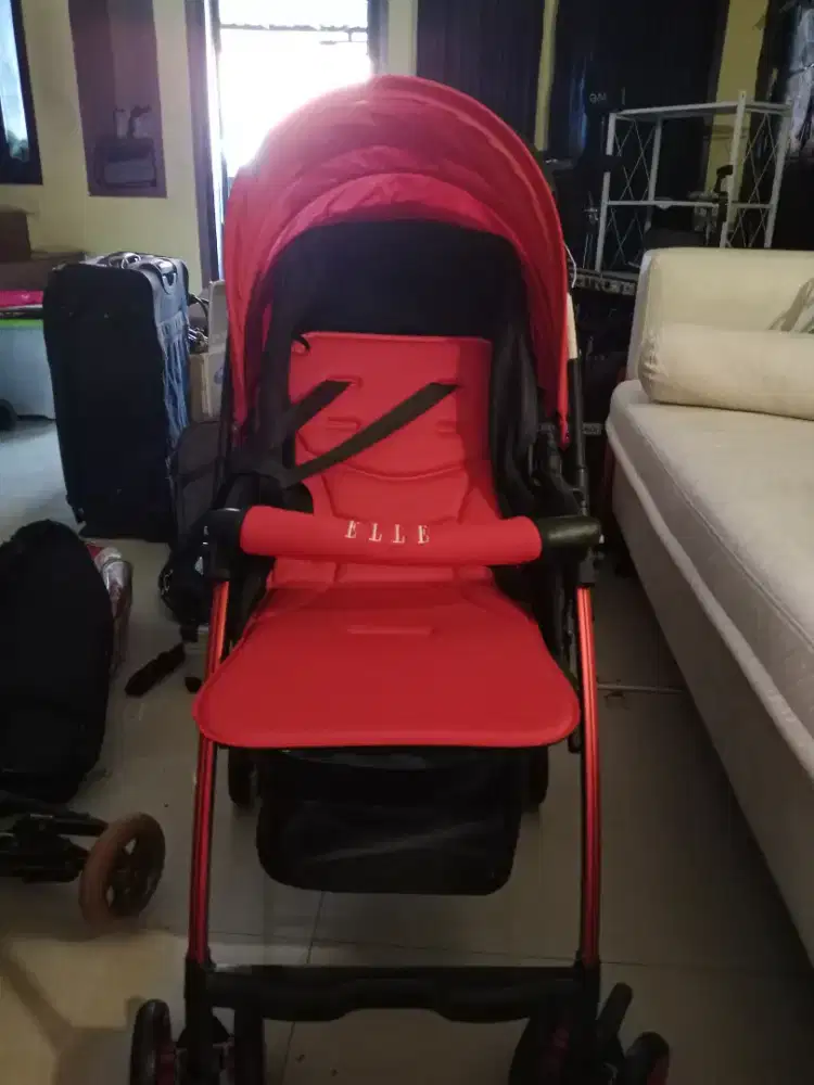 Di jual stroller bayi