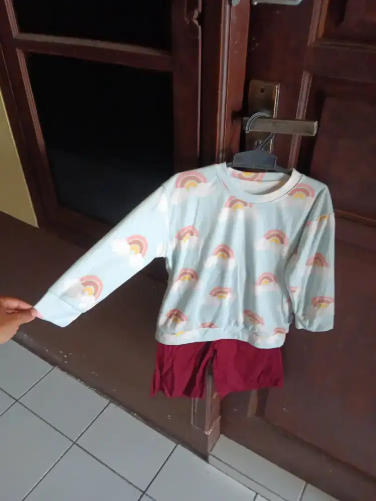 Jual Baju anak perempuan merek MOOI one set atasan & celana,katun 100%