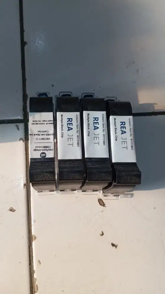 Di cari cartridge tinta hp 45 bekas