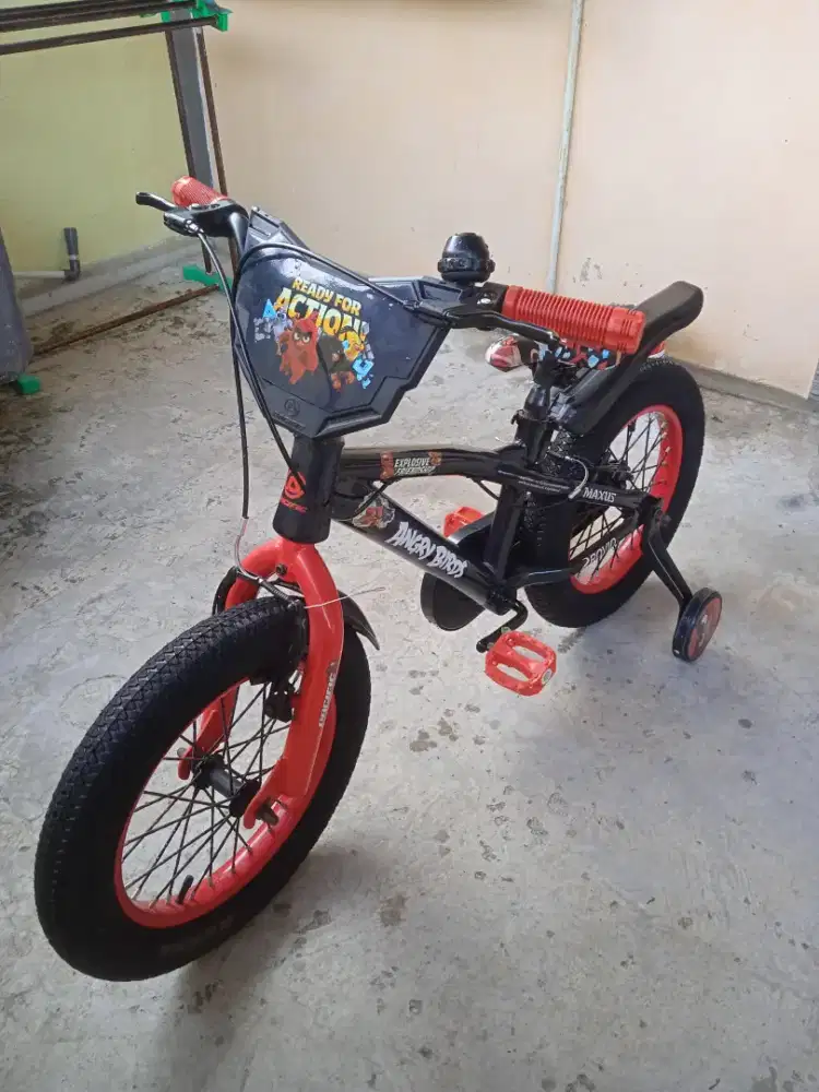 Dijual sepeda kondisi hampir baru