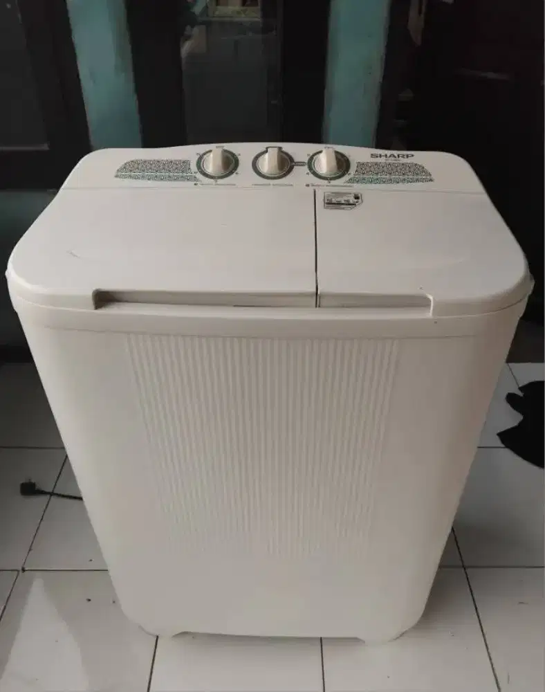 Mesin cuci merk sharp