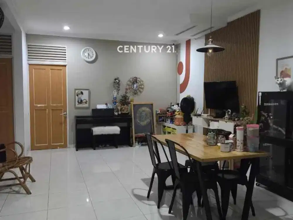 Dijual Rumah Bagus Dekat Tol di Taman Modern Cakung