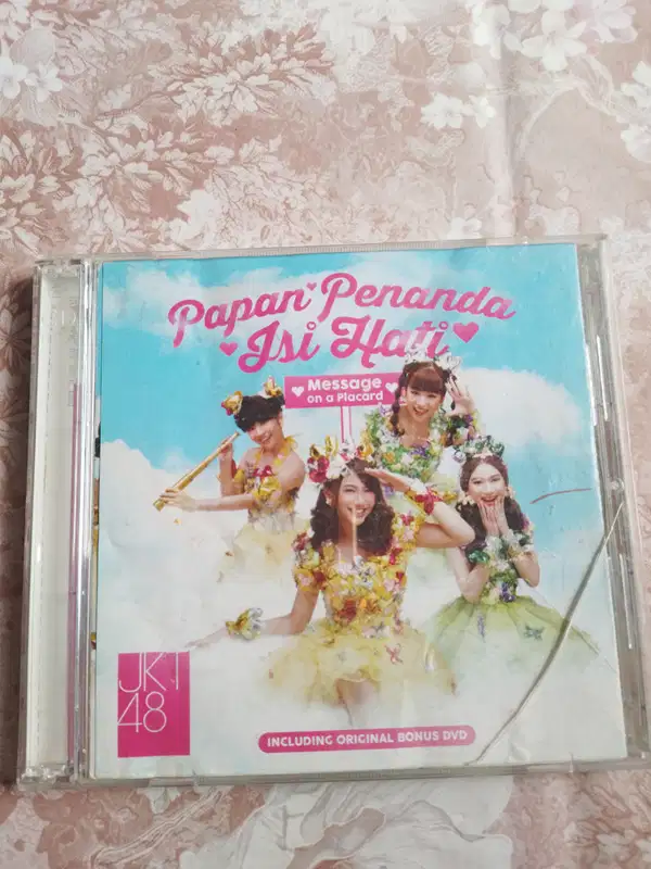 CD Album JKT48 – Papan Penanda Isi Hati