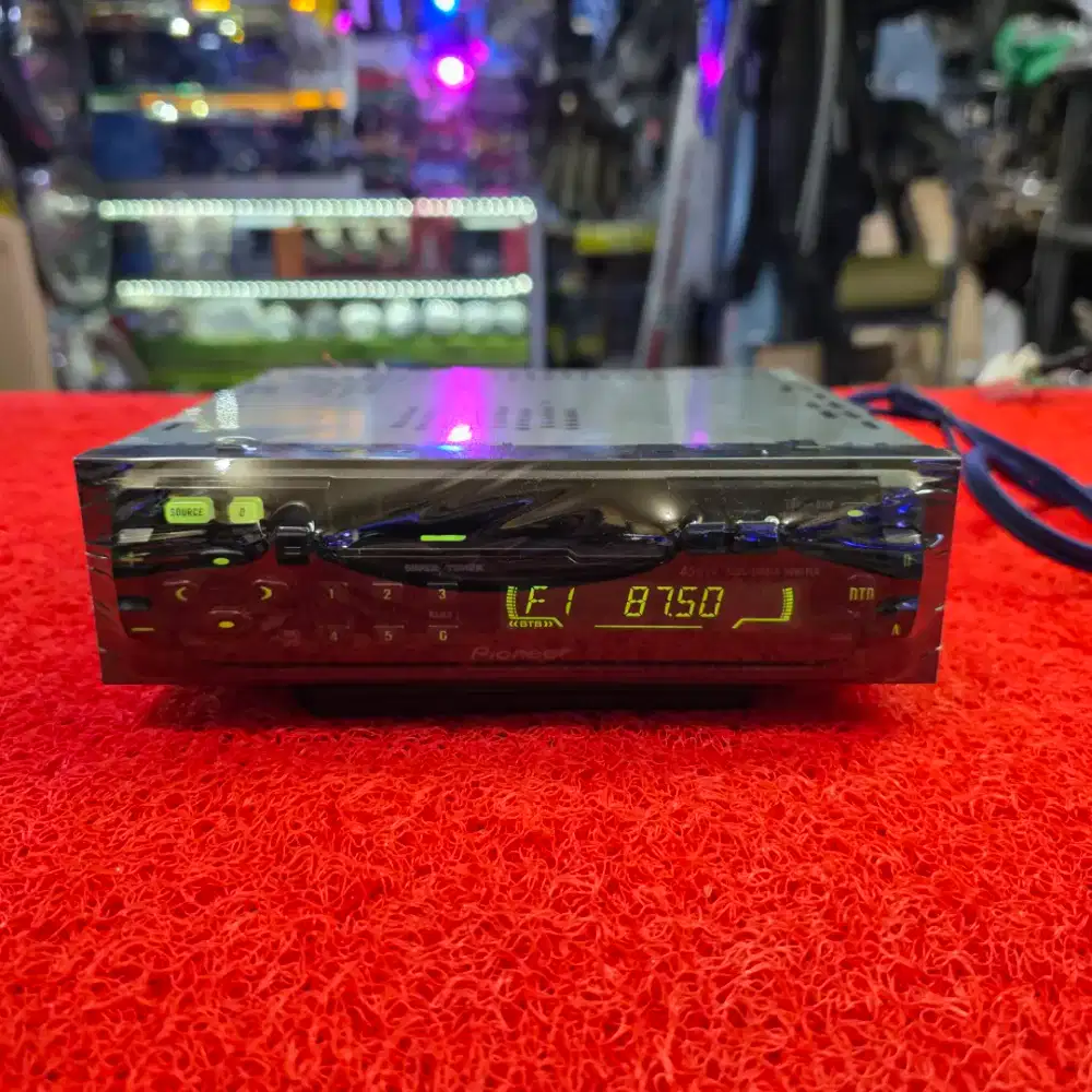 Head Unit Single Din Pioneer KEH-P3057zy Kaset Radio FM AM