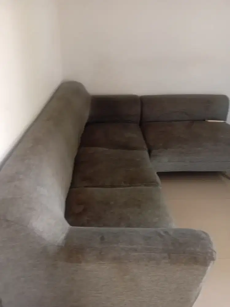 Sofa besar model L