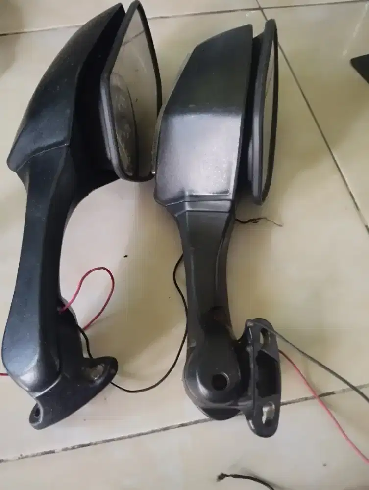 SPION UNIVERSAL ZX 1000 lampu send LED