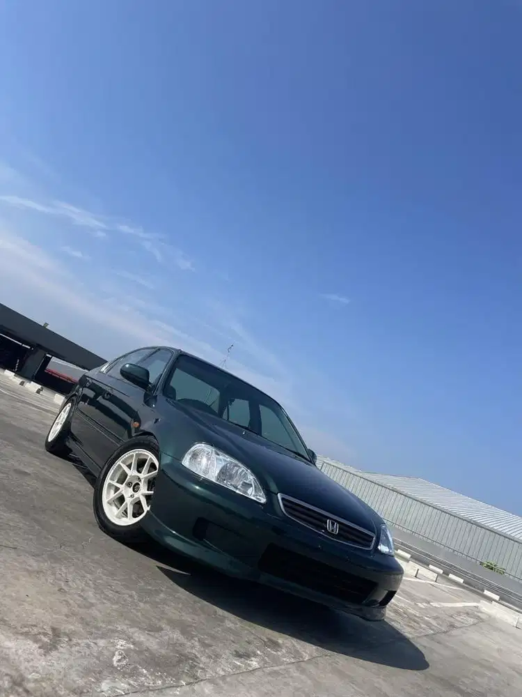 Di jual Civic ferio 2000