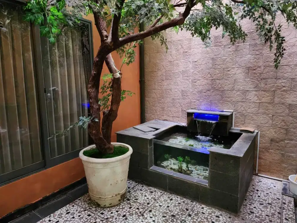 DIJUAL CEPAT – Rumah Mewah 3 Lantai di Modernland, Tangerang!