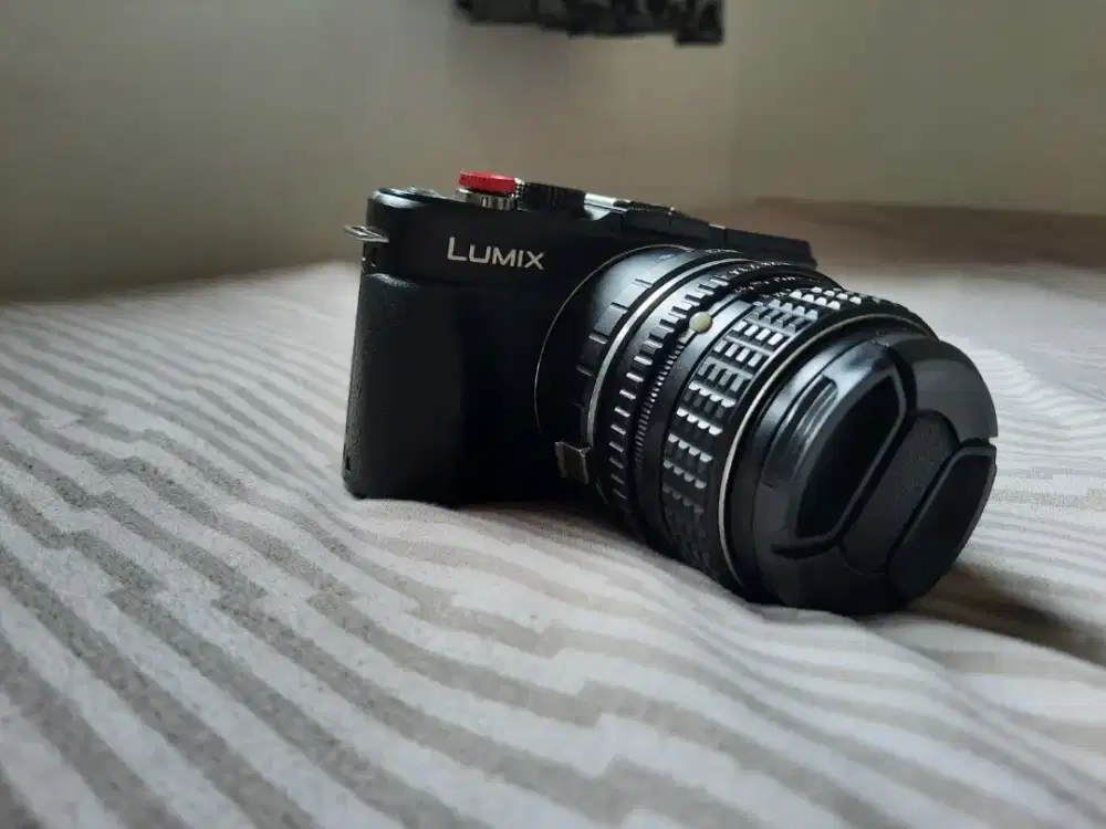 Dijual Camera Mirrorless Lumix GX1 + fix lens Pentax MULUSSS
