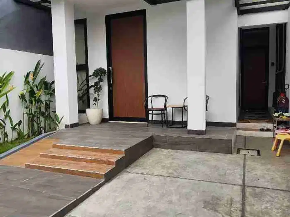rumah cantik strategis di medokan asri rungkut surabaya siap huni carport 2 mobil
