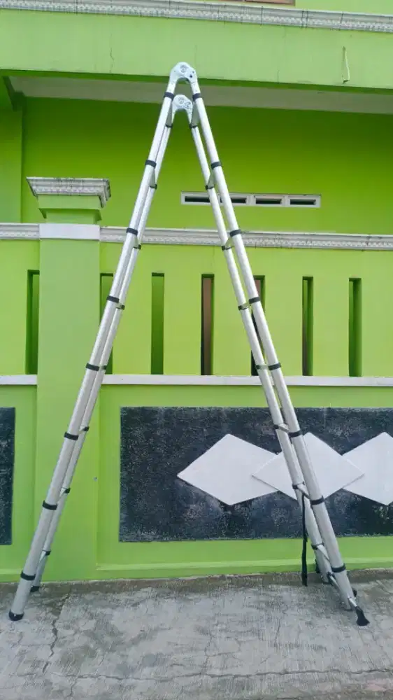Tangga Teleskopik Model Jagrak dan bisa lurus
