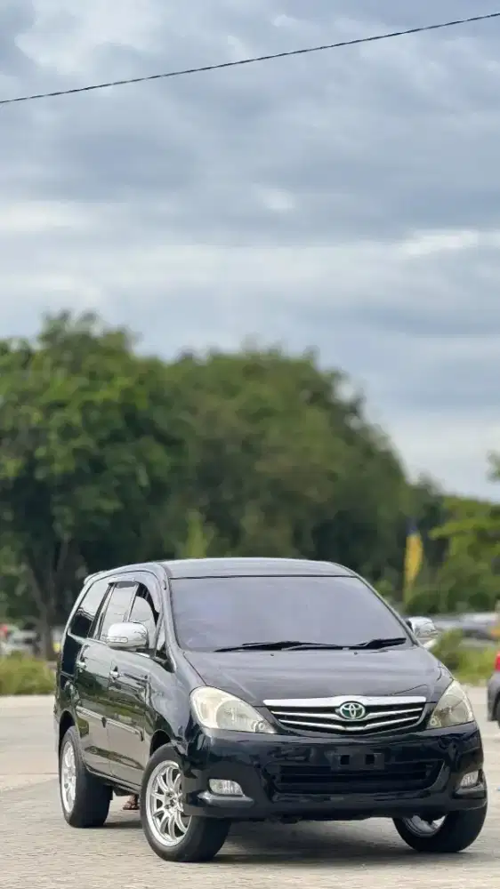 Dijual innova g 2.0 MT 2010