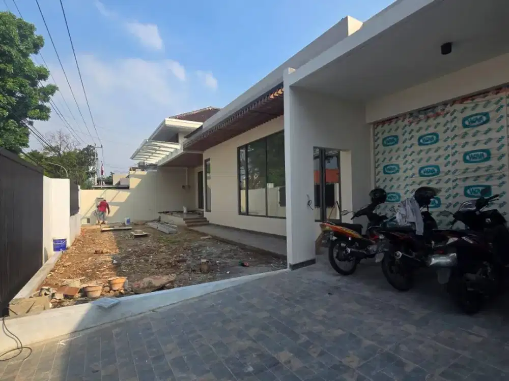 Dijual Rumah Mewah Lokasi Strategis Di Jl. Muradi Semarang