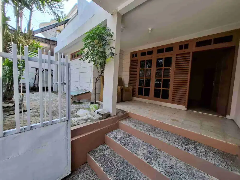 Di Sewakan Rumah Petogogan Kebayoran baru