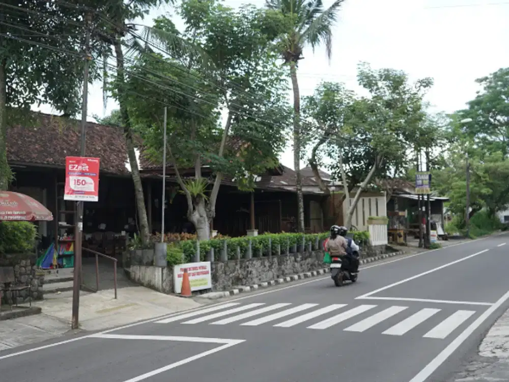 Tanah Mangku Aspal Utara Jl Magelang Perempatan Beran