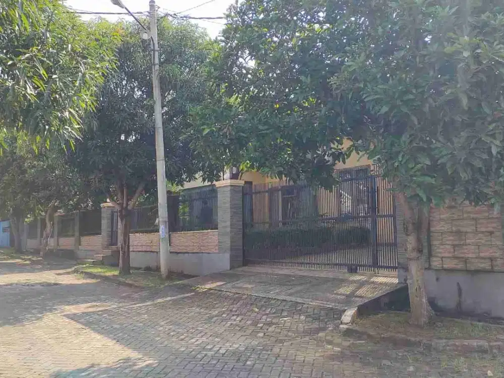 rumah mewah luas 1000 m2 deket BMW Cilegon