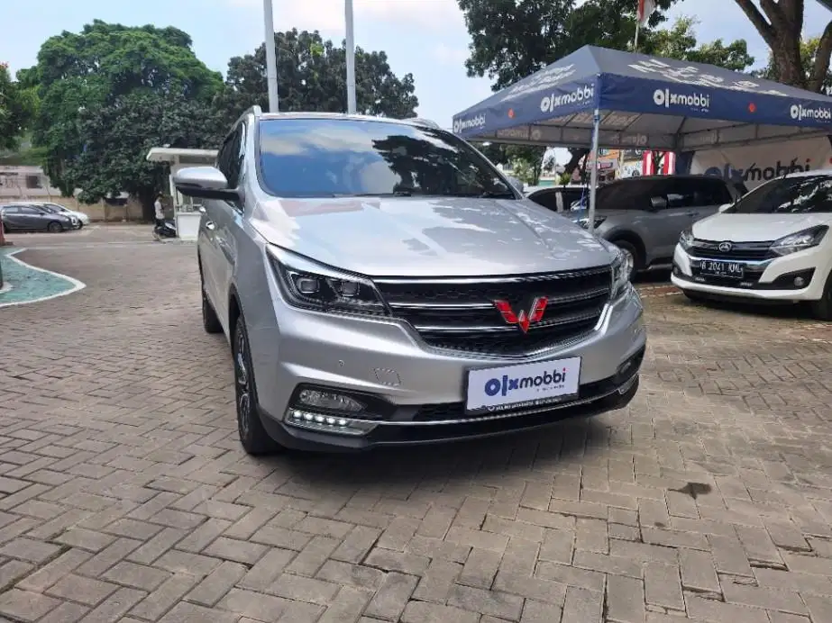 DP MURAH Wuling Cortez 1.8 L Lux Plus Bensin-AT 2018 CWUPB