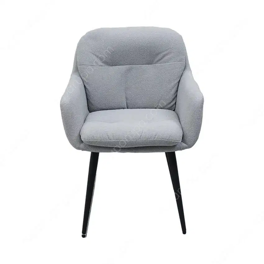 Kursi ada sandaran empuk