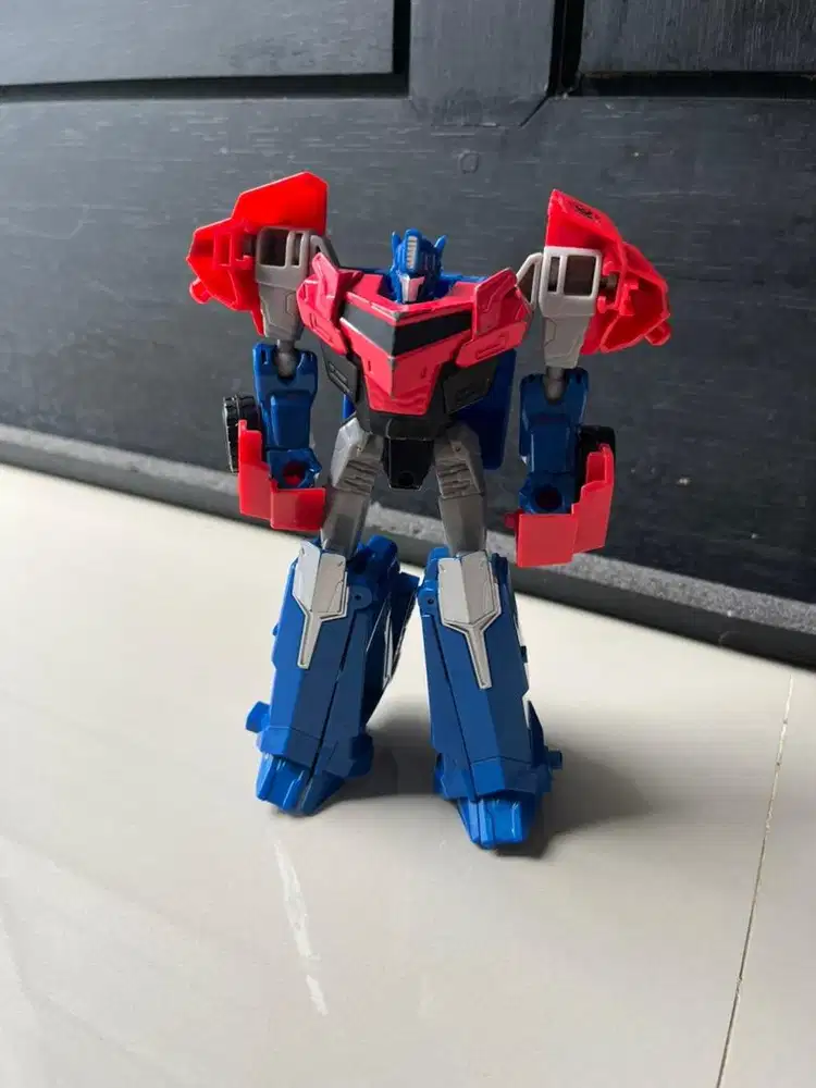 Robot transformers merk toys kingdom