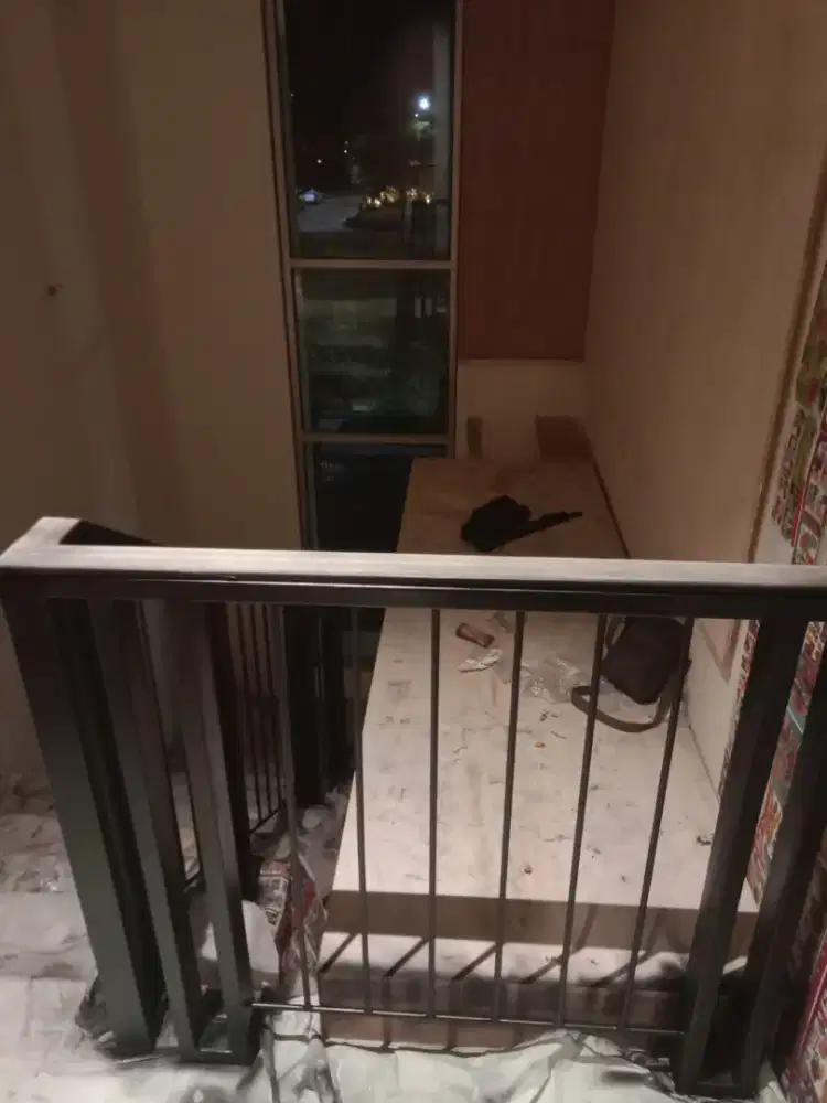 Reling tangga minimalis