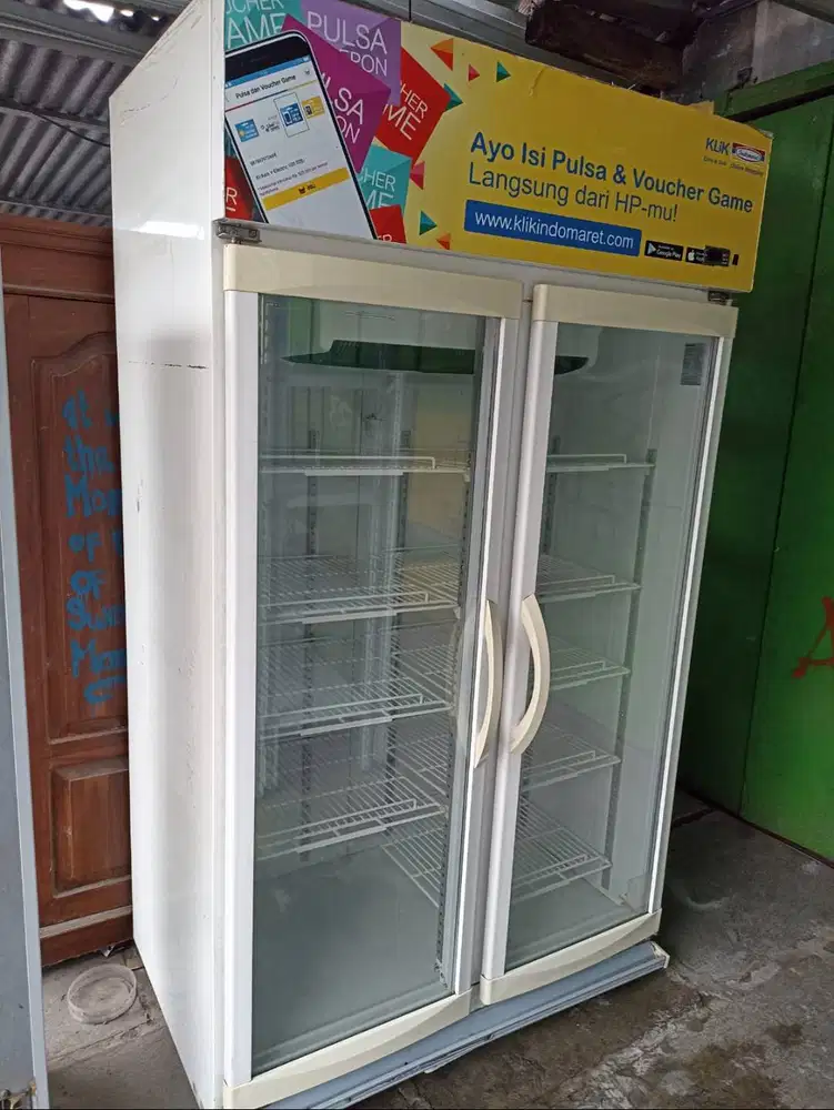 Showcase 2 pintu merk Panasonic bekas murah pendingin minuman sleman