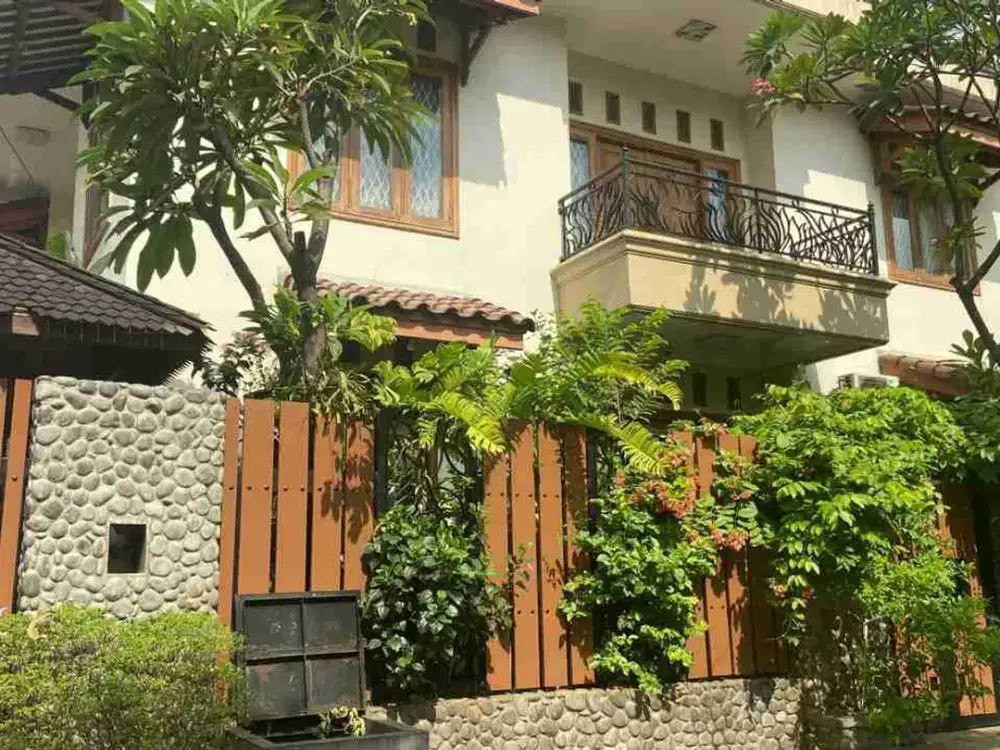 rumah siap huni di grand galaxy city bekasi