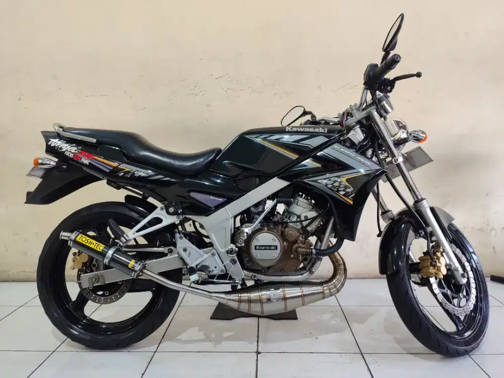 Ninja R 2014 istimewa mulus terawat siap pakai...