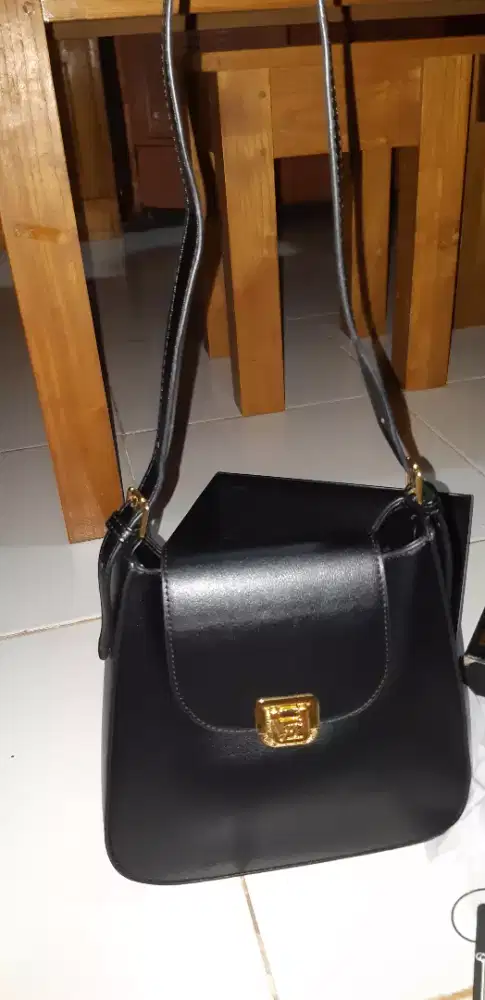 Dijual tas Jimshoney Murah dan Bagus di Palembang