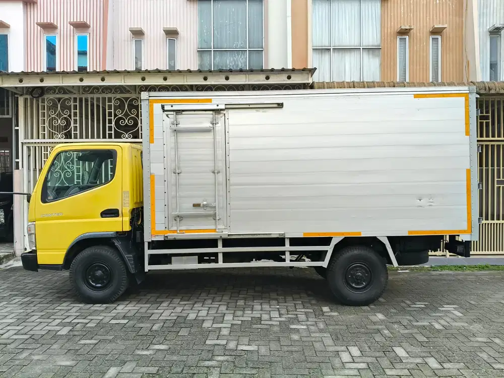 Colt Diesel 4 Roda Long 110L Ps 2016 Canter Box Original Sehat Terawat