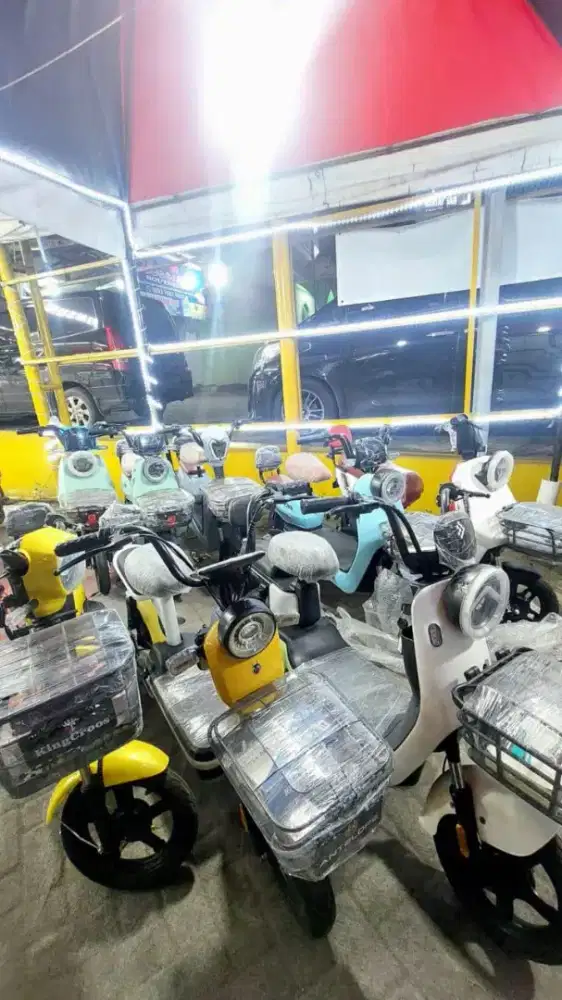 PROMO CICILAN SEPEDA LISTRIK BUNGA 0% DP RP. 0,-