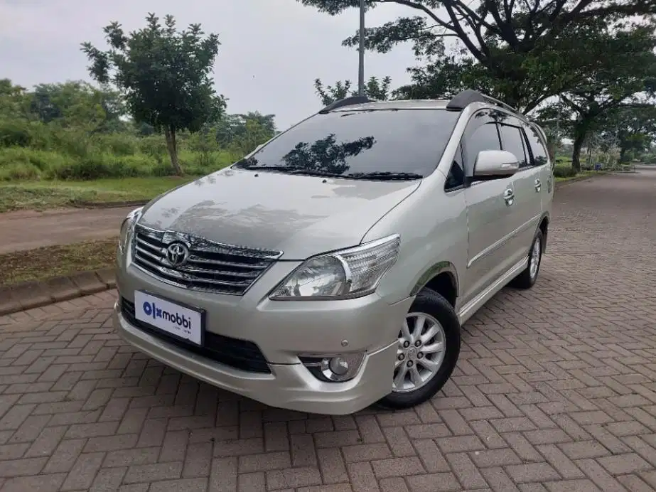 Toyota Kijang Innova 2.0 V Luxury Bensin MANUAL 2013 NHG