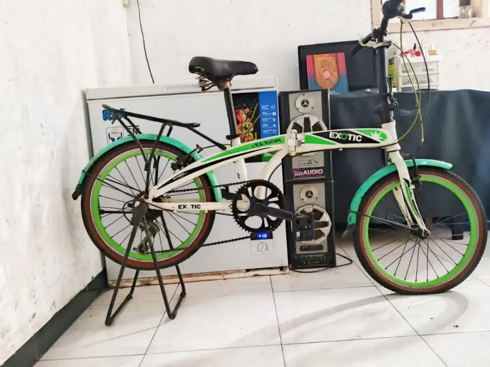 Sepeda lipat ukuran 20