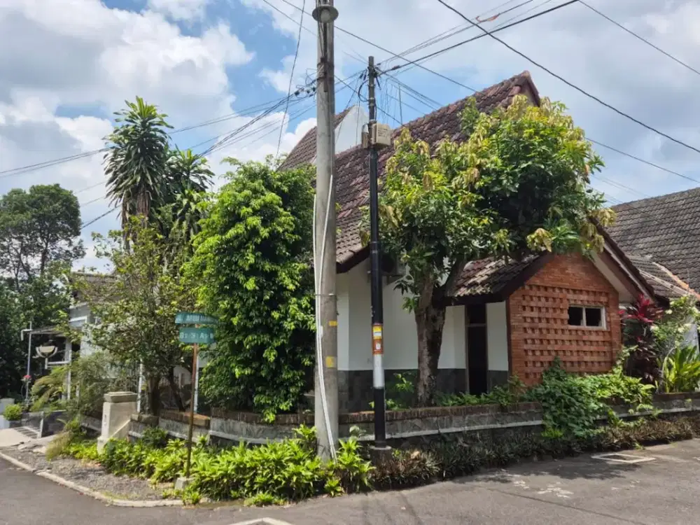 Rumah Strategis di Perum Tugu Asri   – Cocok untuk Investasi & Hunian Keluarga!