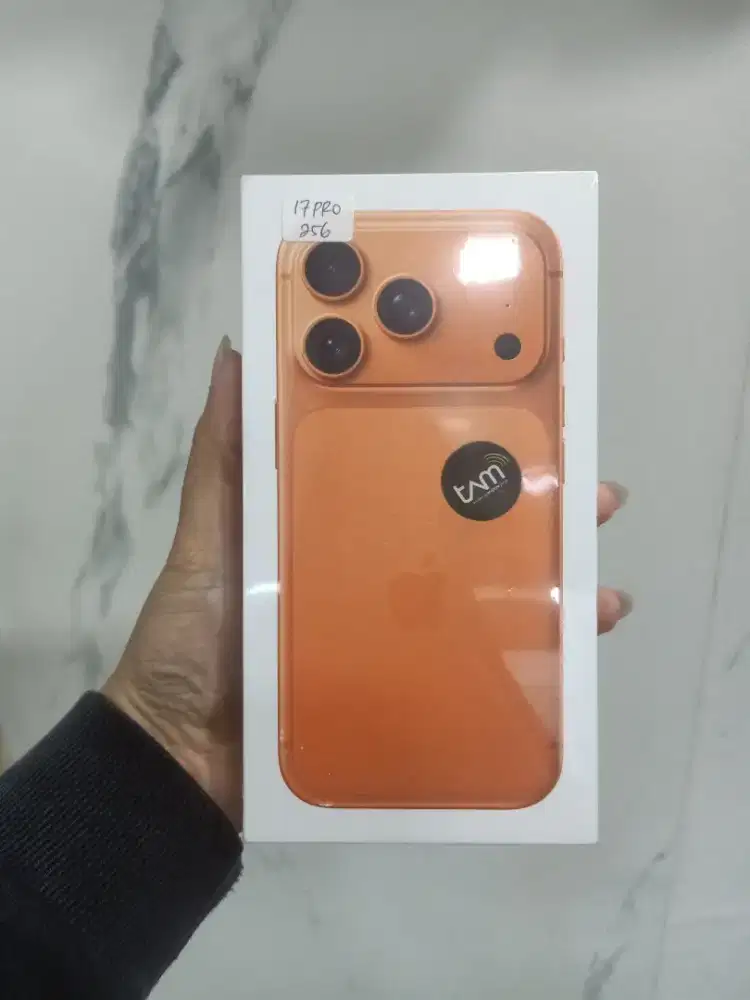 IPhone 17 Pro 256GB Cosmic Orange Garansi Resmi iBox