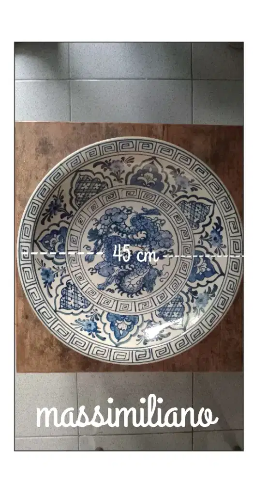 Piring Keramik Antik Motif Naga