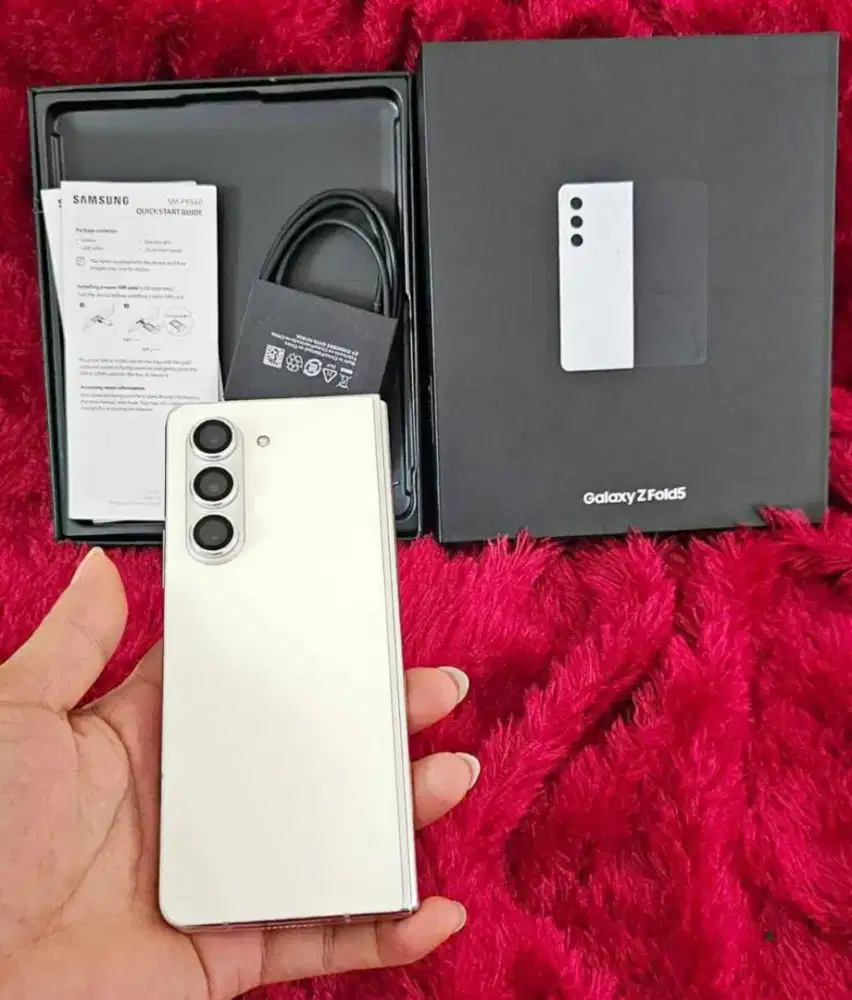 SAMSUNG Z FOLD 5 RAM 12/256 GB ORIGINAL SEIN NORMAL FULLSET