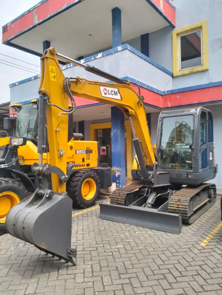 Mini Excavator 6 Ton Brand LCM Engine Yanmar Di Probolinggo