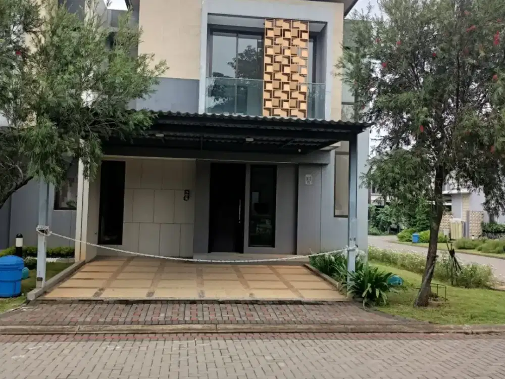 Dijual Cluster Aure di Mozia. BSD – Tangerang Selatan. Rumah hook