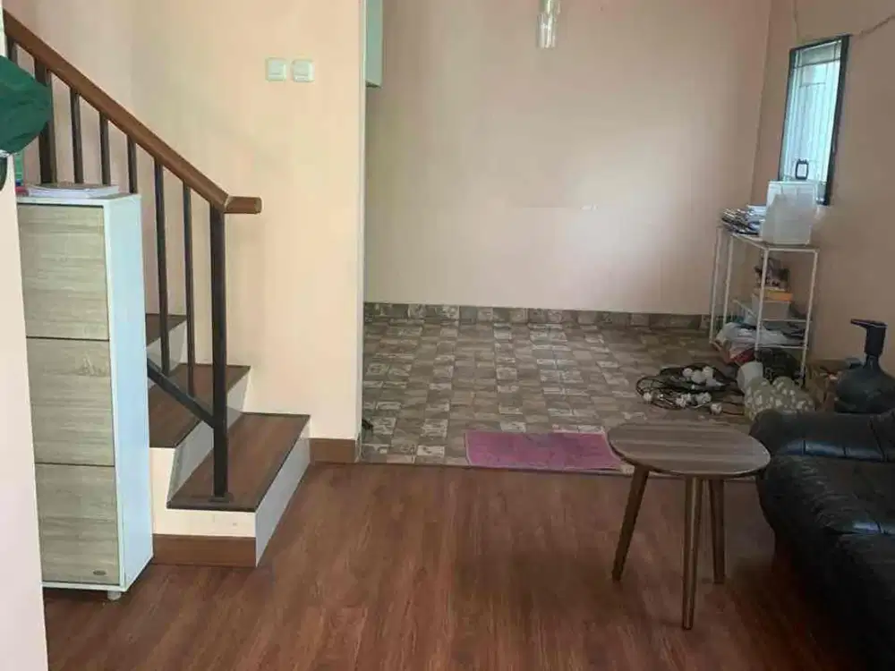 Dijual Rumah 3 Lantai di Cluster Lavesh Harapan Indah