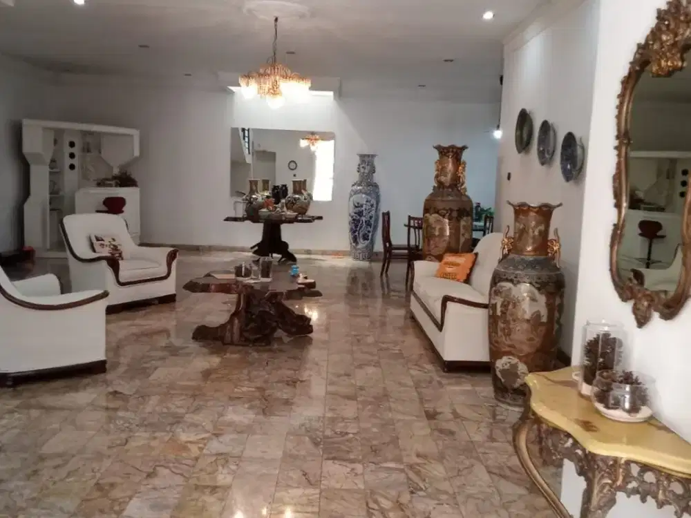 Dijual Rumah Classic Di Kelapa Puyuh Kelapa Gading