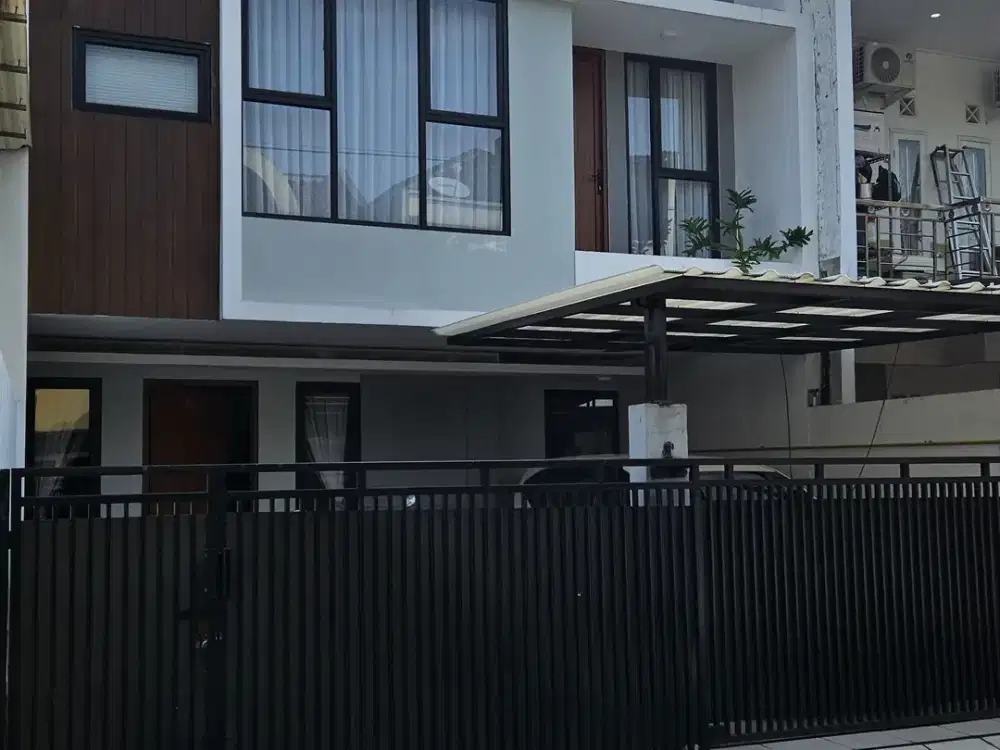 Jual Rugi Murah Rumah 3 lantai di Taman Modern cakung Full Renov mewah