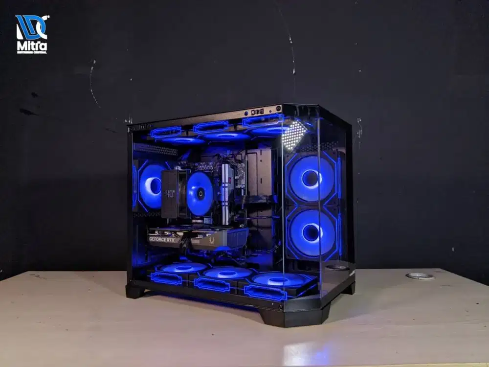 Komputer Gaming Intel Core i7 14700F RTX 5060 Ti 16GB DDR7 Ram 32GB