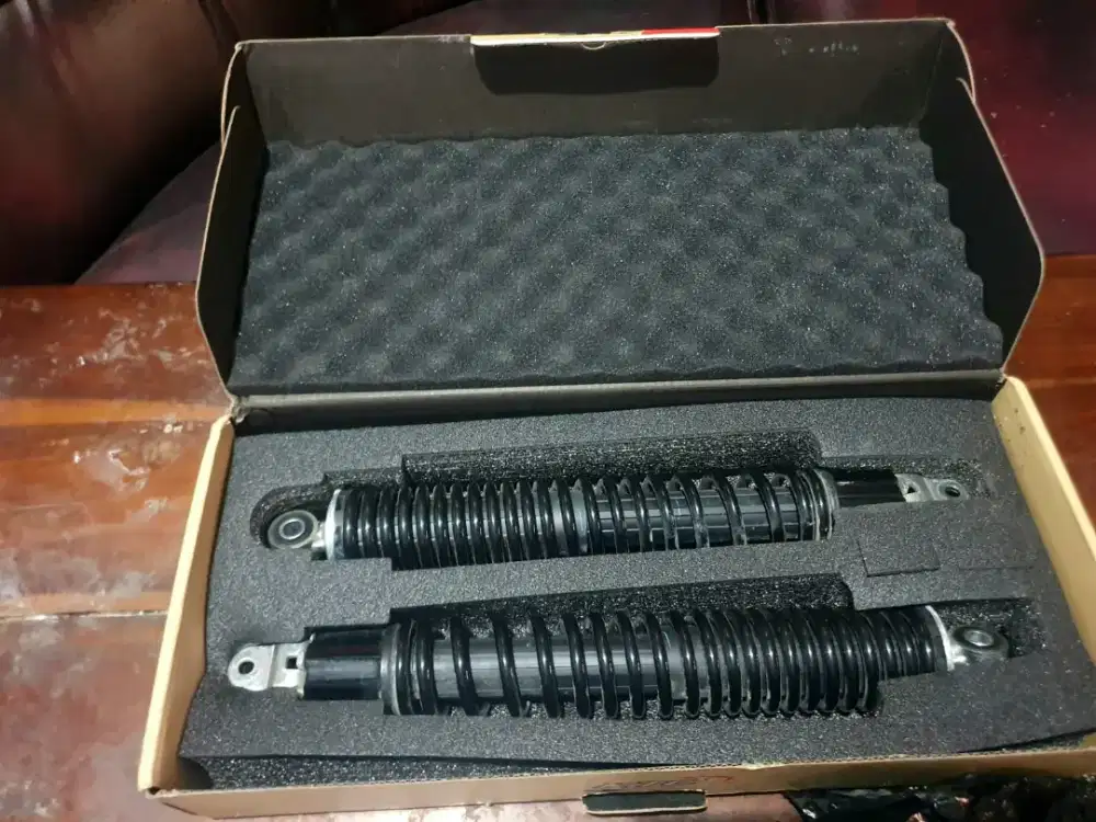 Shockbreaker Original Honda PCX 160 2025, Second like new