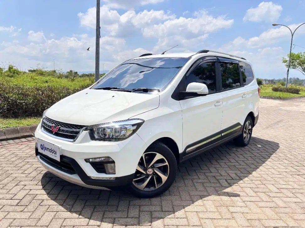 Wuling Confero S 1.5 C Bensin MANUAL 2017 NABM