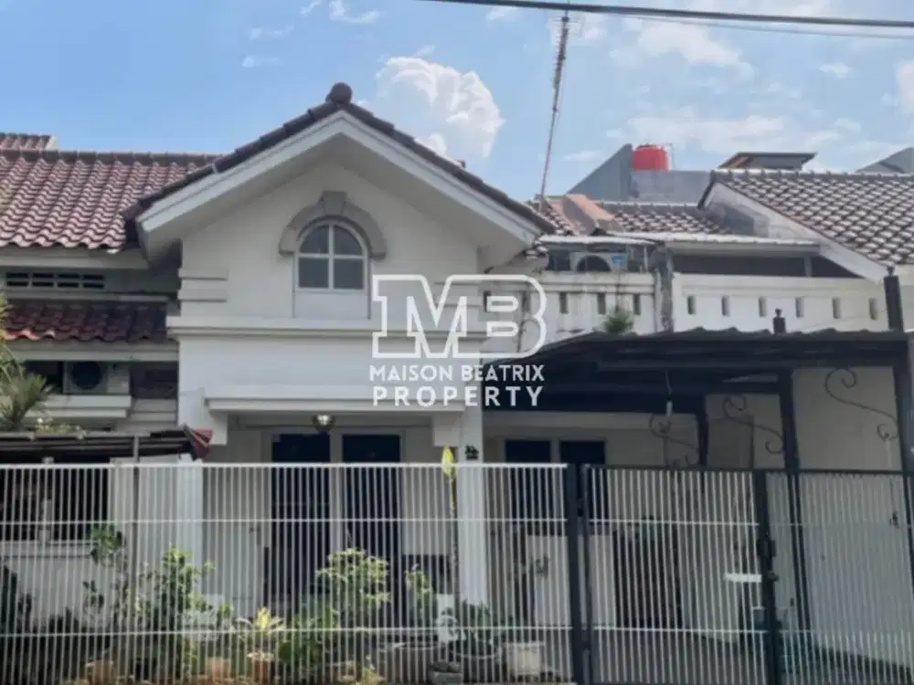 DISEWAKAN RUMAH SEMI FURNISH SIAP HUNI RAPIH TERAWAT DI NUSA LOKA BSD